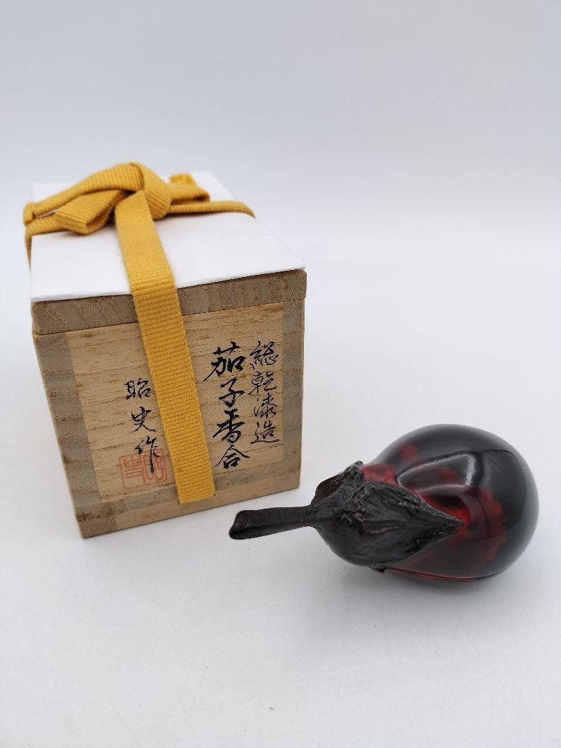 ナス香合　木製　茶道具 Amazon.co.jp: 茶道具 天然木製木地香合 伝統工芸品 一位一刀彫